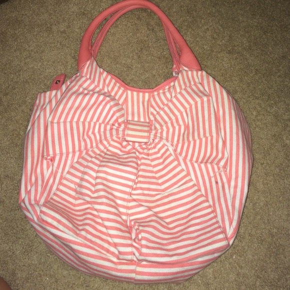 Pink and striped beach tote
