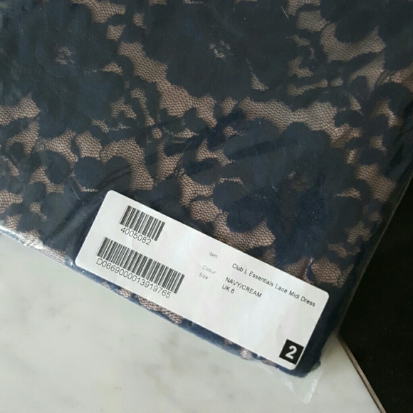 ASOS Lace Bodycon Long Sleeve Dress in Navy - Picture 4 of 4