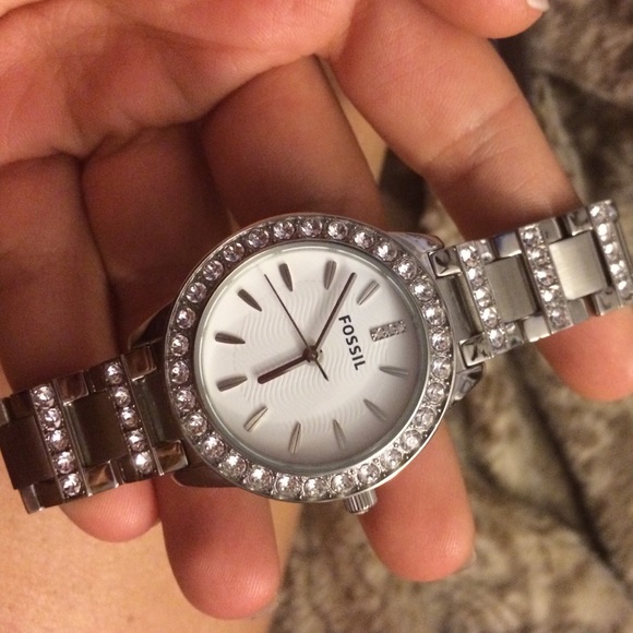 NWOT Fossil stainless steal watch with diamonds