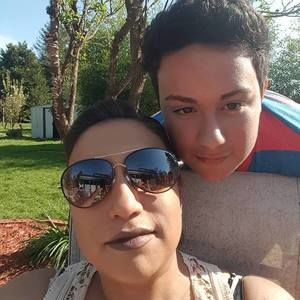 Meet your Posher, Sylvia