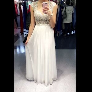 My Prom Dress😘😍❤️😫