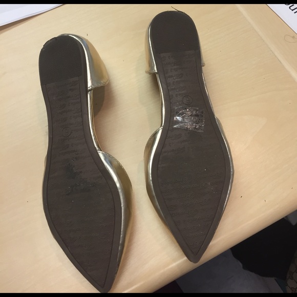 Breckelles gold pointy toe flats - Picture 4 of 4