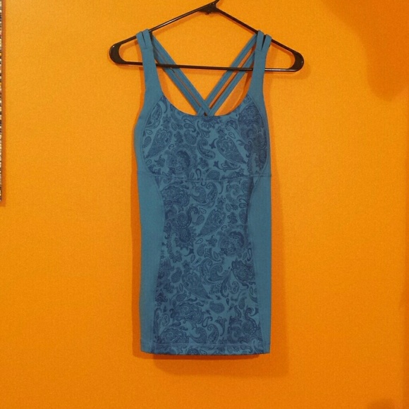 lululemon tank top