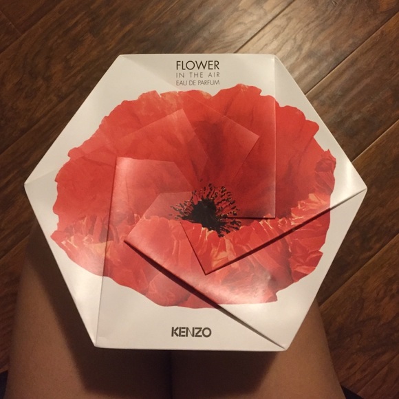 Other - Kenzo flower in the air perfume