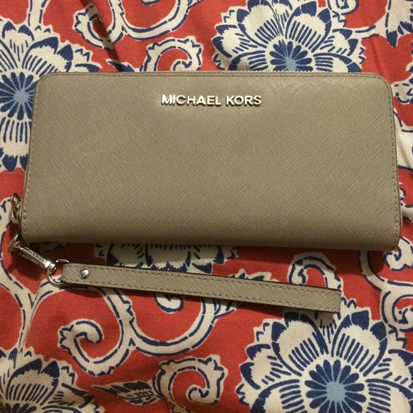 Greg Michael Kors Wallet