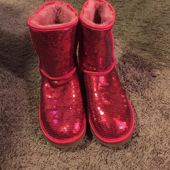 Size 6 Red Sequin Uggs