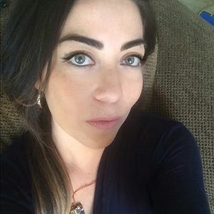 Meet your Posher, Lizzette