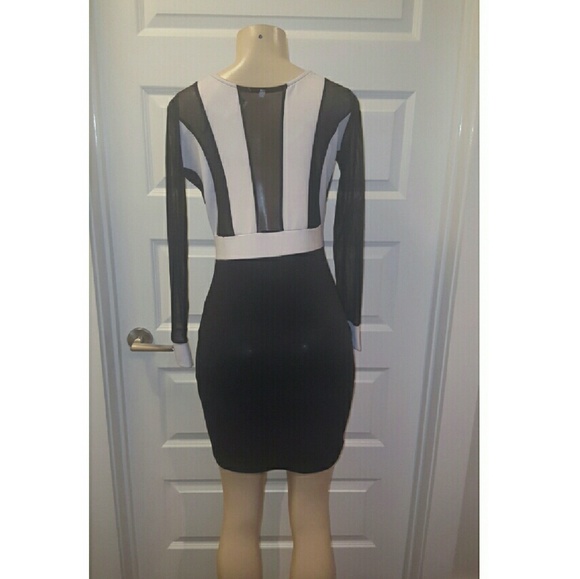 Black and white dress - Picture 2 of 2