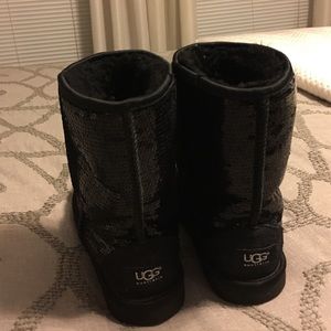 Like New! UGG® Classic Sparkle Short Sequin Boots
