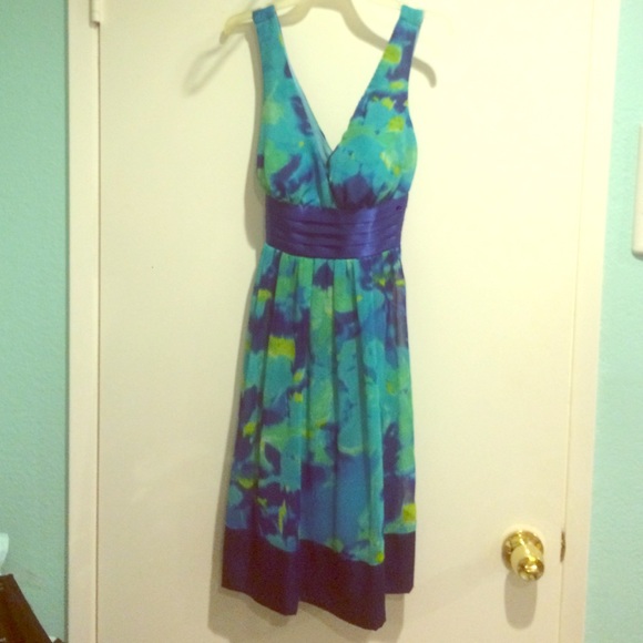 B.Smart Tie Dye Dress