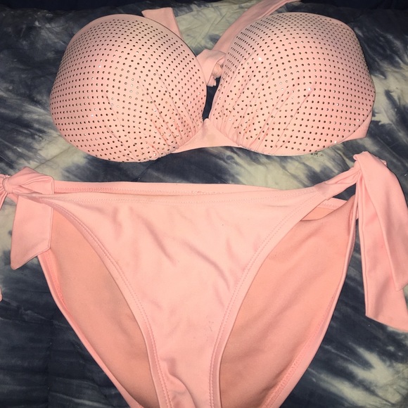 Xhilaration strapless bikini pink w gold studs💅🏽