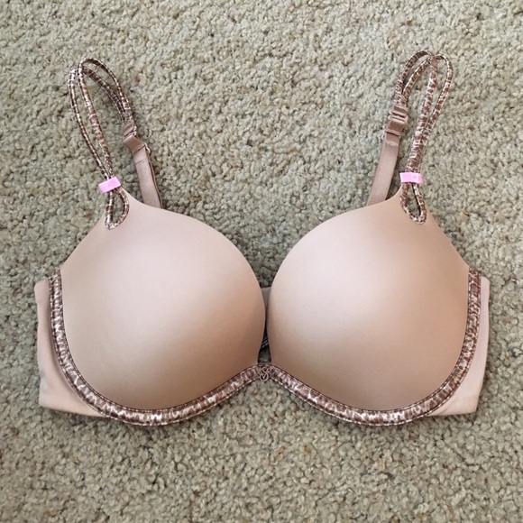 Victoria's Secret Other - VS Nude Sexy Little Things Bra