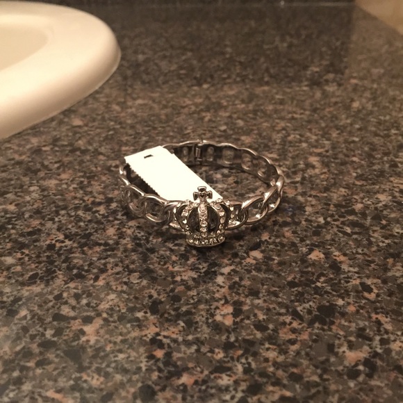 Juicy couture crown bracelet - Picture 4 of 4