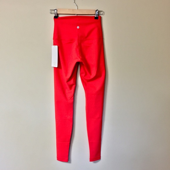 NWT- Lululemon Wunder Under Pant *Roll Down - Picture 3 of 4