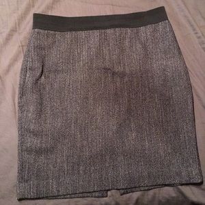 FINAL MARKDOWN Express houndstooth skirt