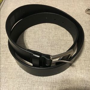 Men's black leather belt