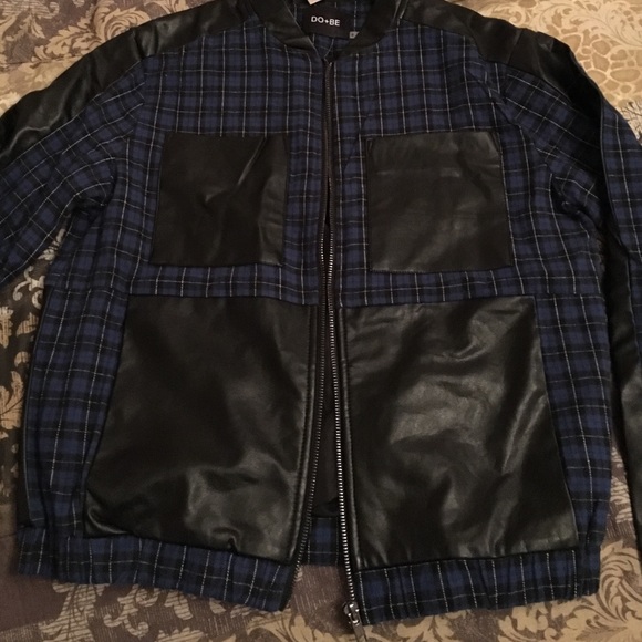 NEW BLUE AND BLACK JACKET - Picture 2 of 4