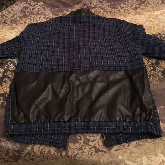 NEW BLUE AND BLACK JACKET - Picture 4 of 4