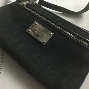 More pics of MK