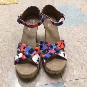 Toms Wedges