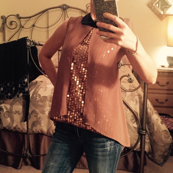 NWOT Sequin top