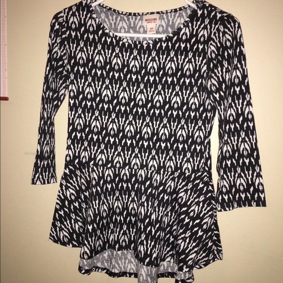 B&W PEPLUM BLOUSE💋🕶