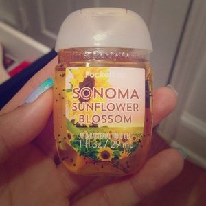 Sonoma Sunflower Blossom Anti Bacteria Hand Gel