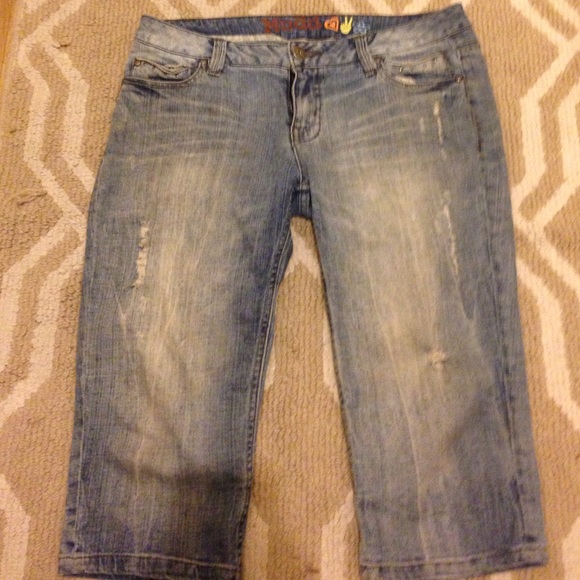 MUDD capris