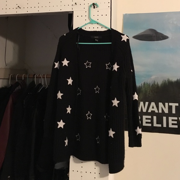 Star Print Knit Cardigan