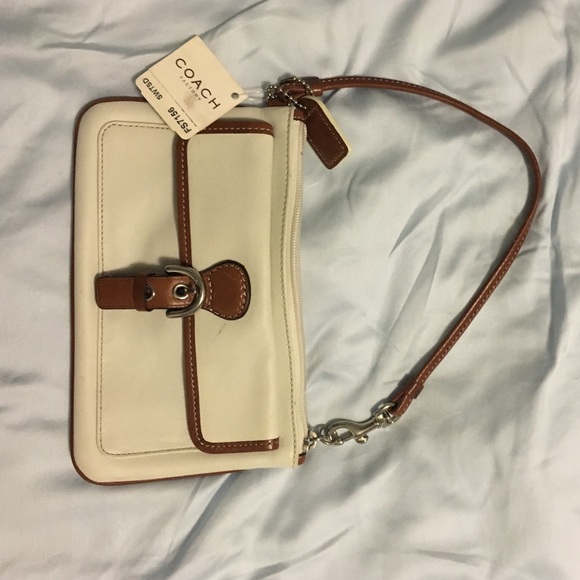 NEW with tags leather coach wristlet!