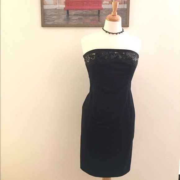 United Colors of Benetton black strapless dress