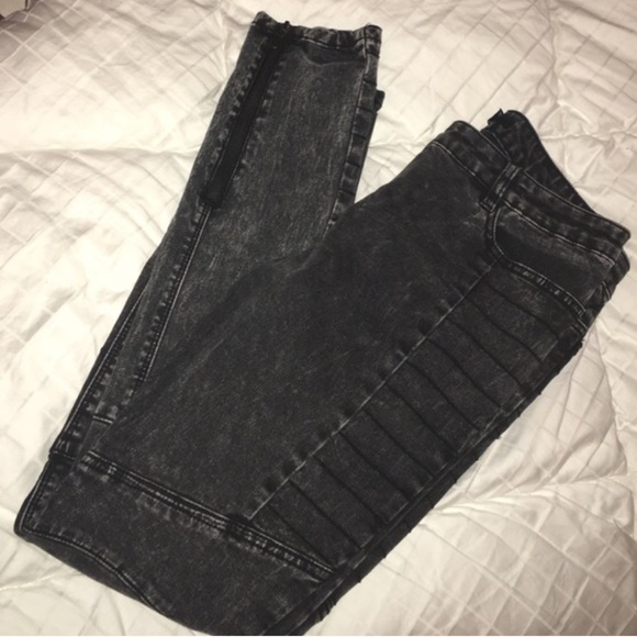 Moto Jeans!