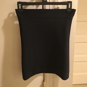 BCBG black tight skirt (stretchable)