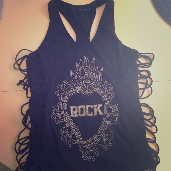 Rock tank