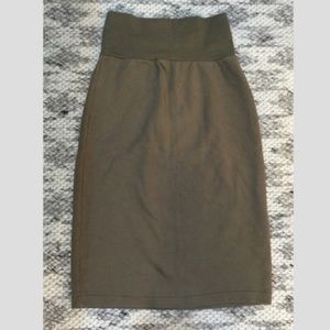 American Apparel High-Waisted Pencil Green Skirt