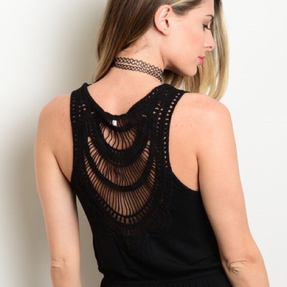 🎉CLEARANCE🎉 Black Sleeveless Lattice Back Romper - Picture 2 of 2