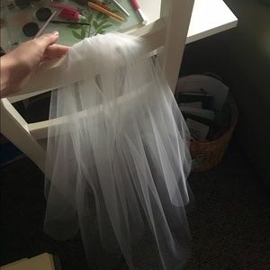 Handmade fingertip length veil