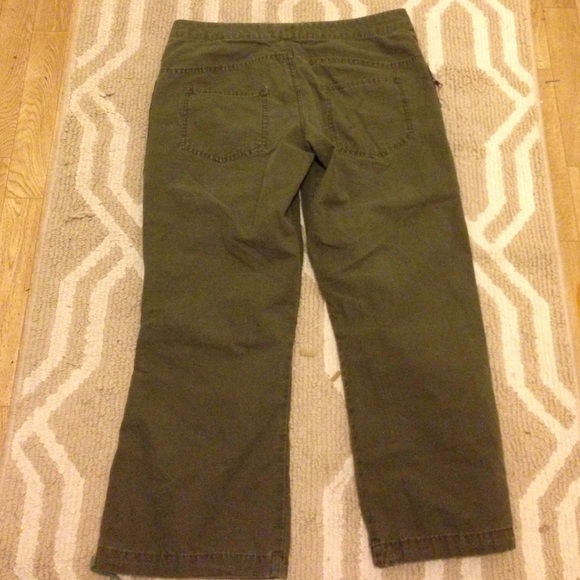 Capris - Picture 2 of 2