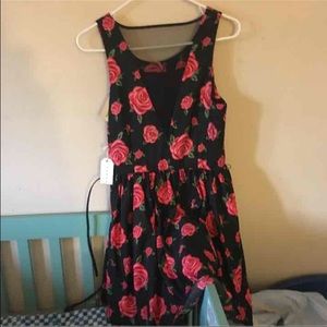 Forever 21 Floral Dress📍SOLD📍