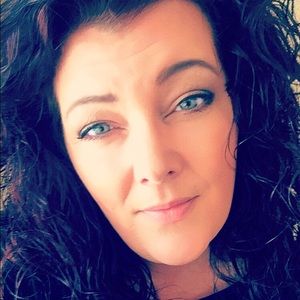 Meet your Posher, Janine