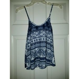 Blue/white design tank top