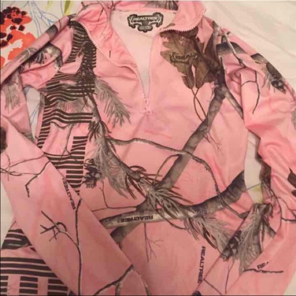 Realtree pink pullover