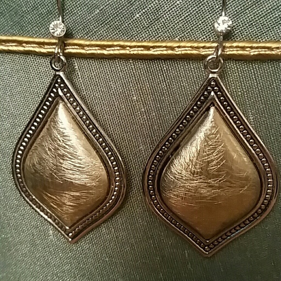Boutique Earrings | Gold & Silver Tear Drop