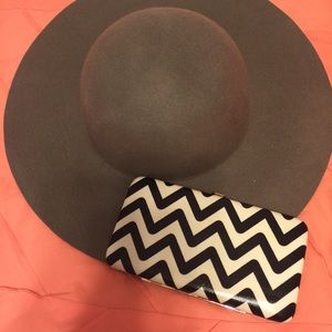 Black & White Zig Zag Wallet