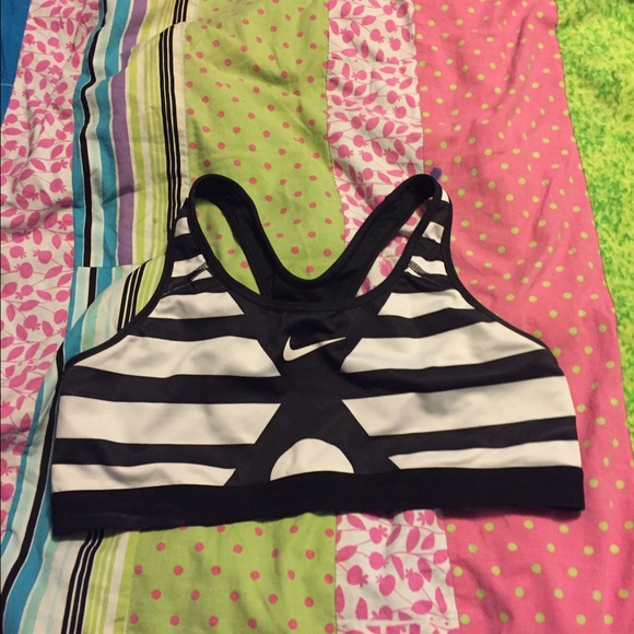Nike sports bra