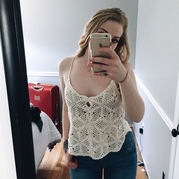 🛍SOLD🛍 ✨NWT✨ AEO Crochet Top - Picture 4 of 4