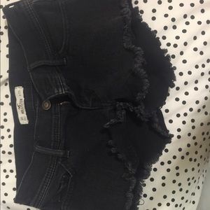 Black hollister shorts