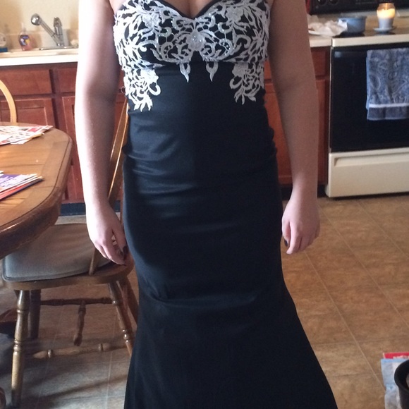 Prom Dress - Picture 2 of 2