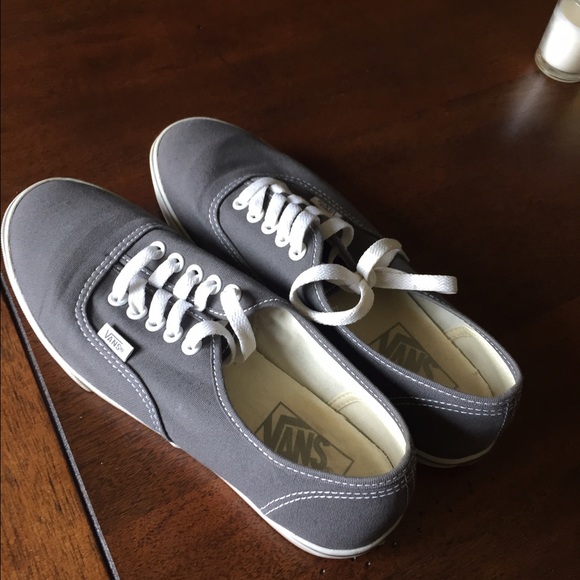 ✨Gray Vans✨