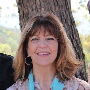 Meet your Posher, Debby